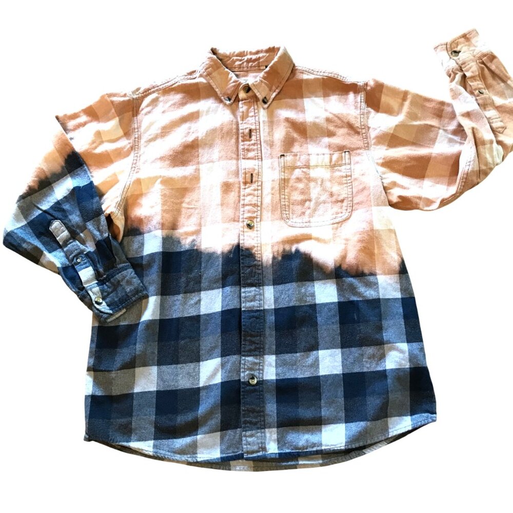 Bleached Flannel Shirt Autumn Upcycled, Painted Fall Leaves Size Large - Picture 4 of 12